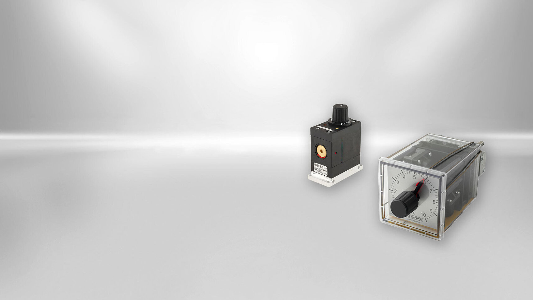 The pneumatic timer is used in explosion hazardous areas.